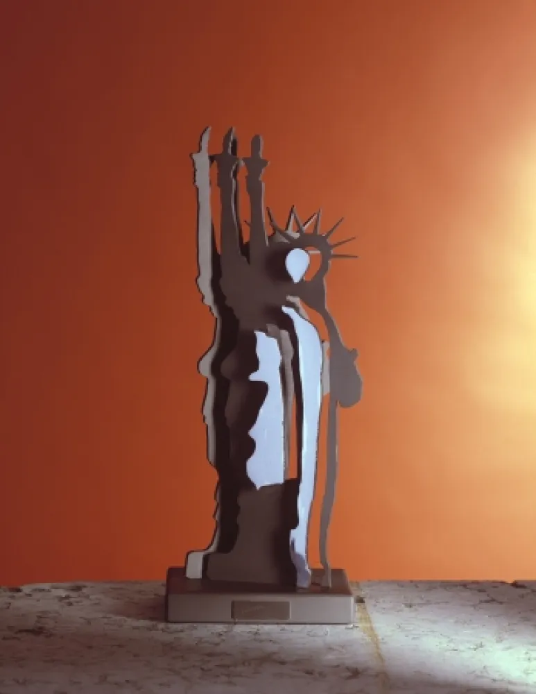 复数作品 Arman - Le phantome de la liberté