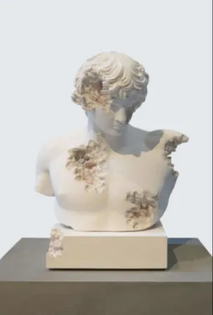 复数作品 Arsham - Rose Quartz Eroded Bust of Antinous