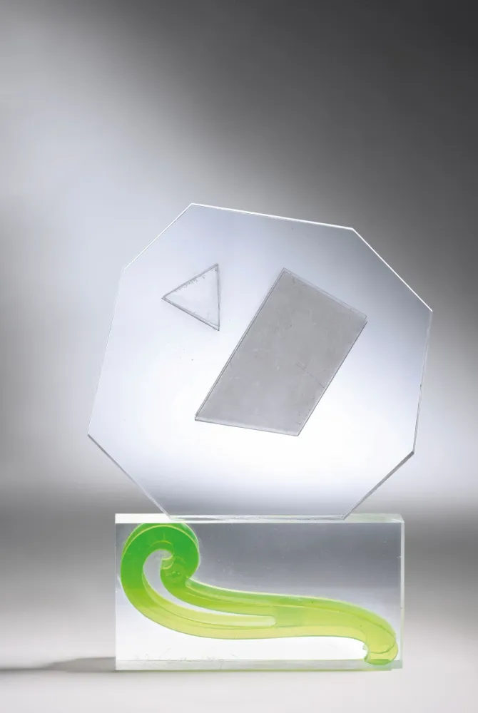 复数作品 Baj - Busto