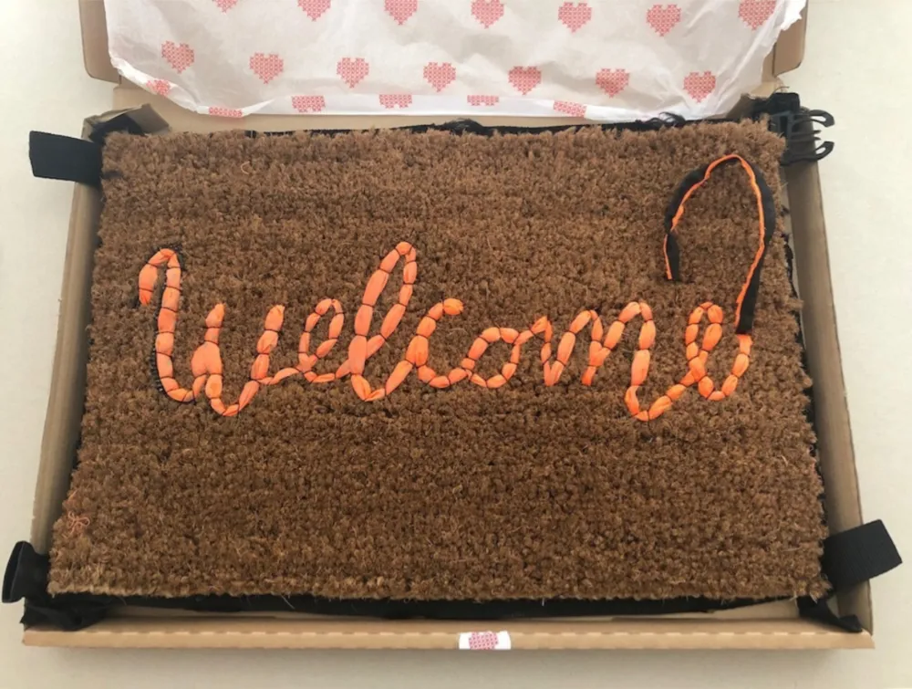 复数作品 Banksy - Welcome Mat