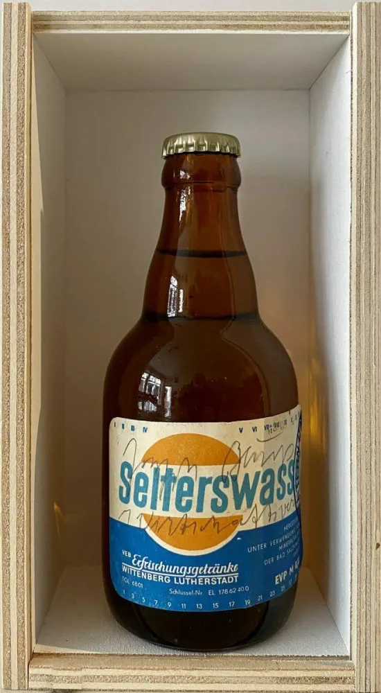 无技术 Beuys - 1 Wirtschaftswert - Selterswasser