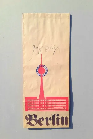 无技术 Beuys - DDR Tüten 