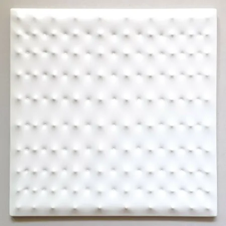 复数作品 Castellani - Multiplo in PVC bianco