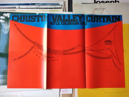 胶版印刷 Christo & Jeanne-Claude - „Christo: Valley Curtain, Rifle, Colorado 1972“.