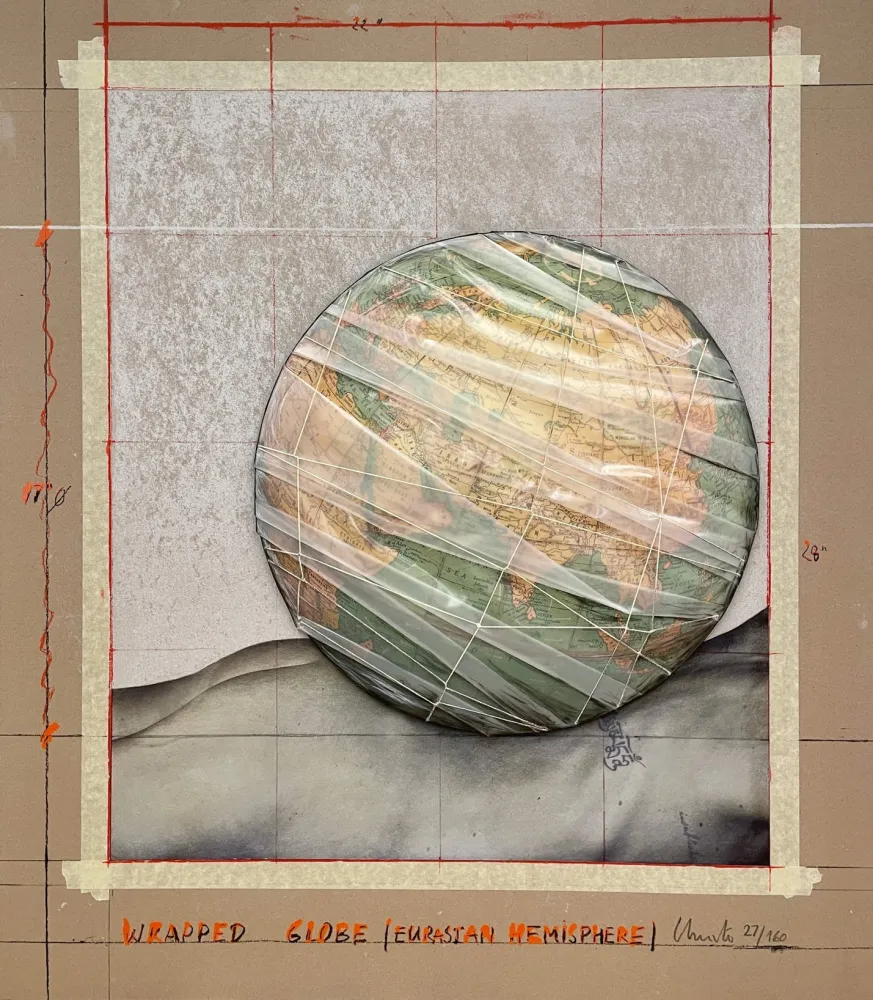 复数作品 Christo - Wrapped Globe