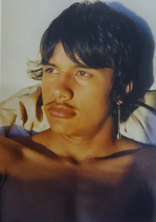 摄影 Clark - Jonathan, la boucle d'oreille 1