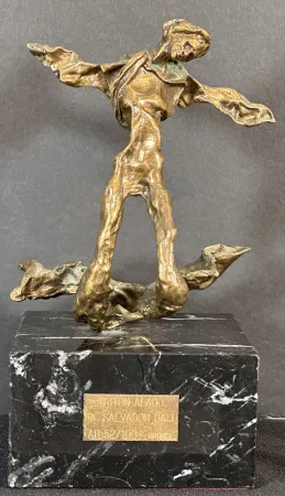 复数作品 Dali - Winged Triton (Triton Alado) Bronze Sculpture