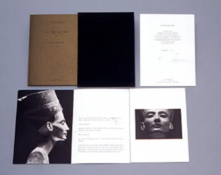 石版画 Eminente - La Reine qui vient