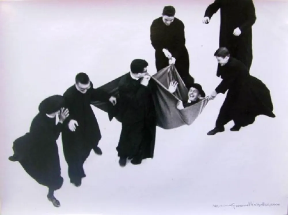 摄影 Giacomelli  - Io non ho mani che mi accarezzino il volto