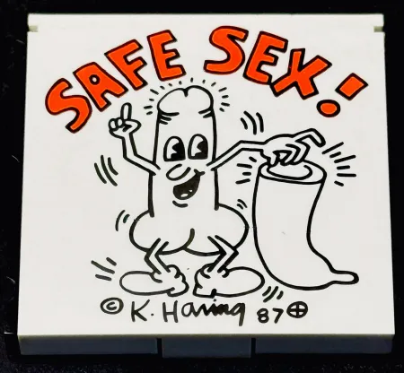 无技术 Haring - Keith Haring (1958–1990) - Safe Sex! - Condom holder with clip - 1987