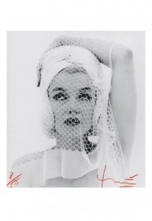 复数作品 Stern - Marilyn looking up in the wedding veil