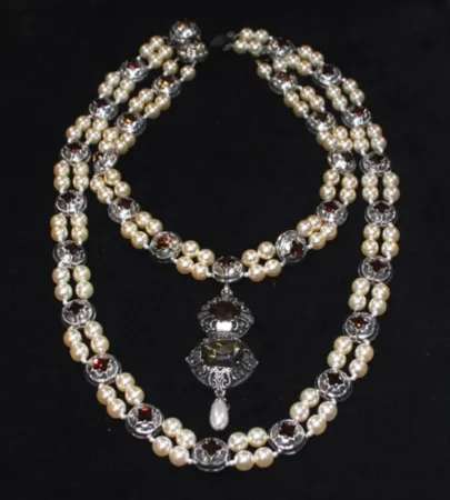 复数作品 Sugimoto - Necklace of Jane Seymour