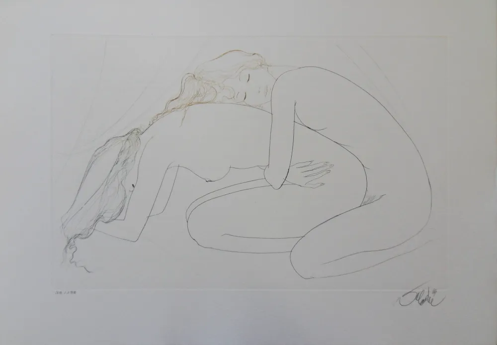 版画 Valadie - Les amantes blotties l'une contre l'autre