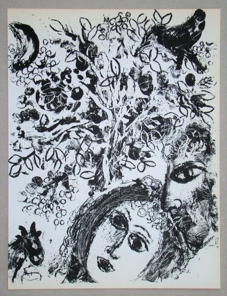 石版画 Chagall - Le Couple Devant L'Arbre
